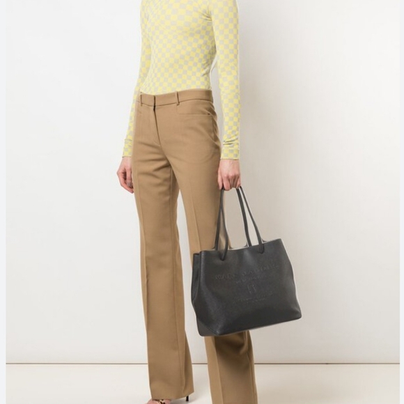 Marc Jacobs logo east/west leather tote - Picture 6 of 10